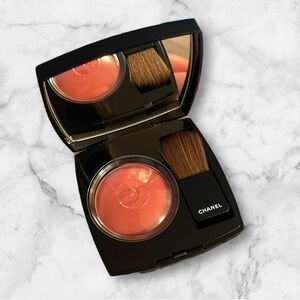 Brand New Chanel Powder Blush - 71 Malice